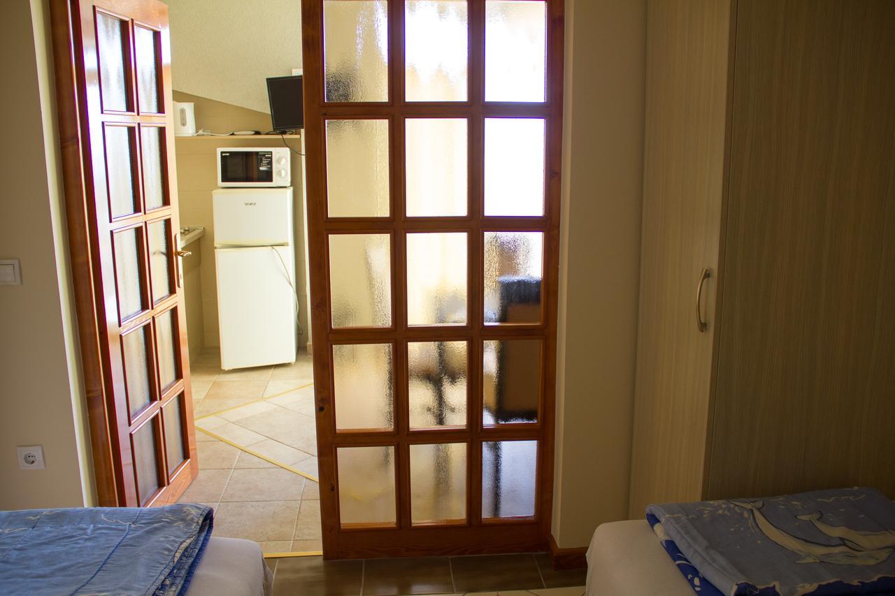 Apartments Lux Seaview Бар Екстериор снимка